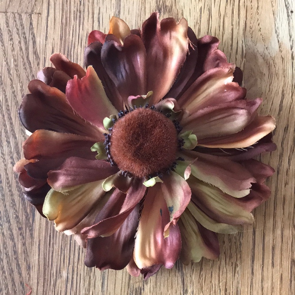 Blooming Hair Accessories
